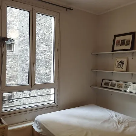 Cosy Next To Olympic Sites *